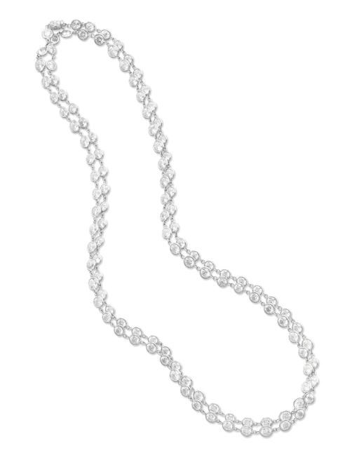 A DIAMOND LONGCHAIN NECKLACE