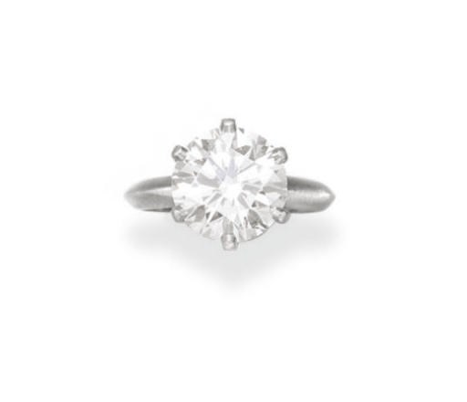 A DIAMOND RING, BY TIFFANY & CO.