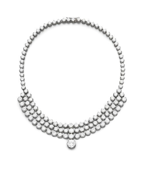 A DIAMOND NECKLACE