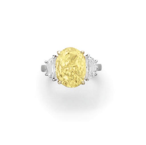 A COLORED DIAMOND RING
