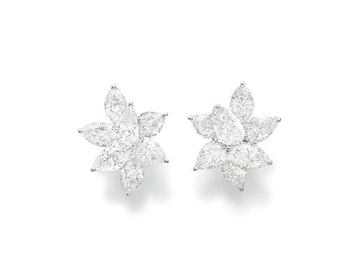 A PAIR OF DIAMOND EAR CLIPS