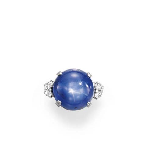 A STAR SAPPHIRE AND DIAMOND RING, BY TIFFANY & CO.