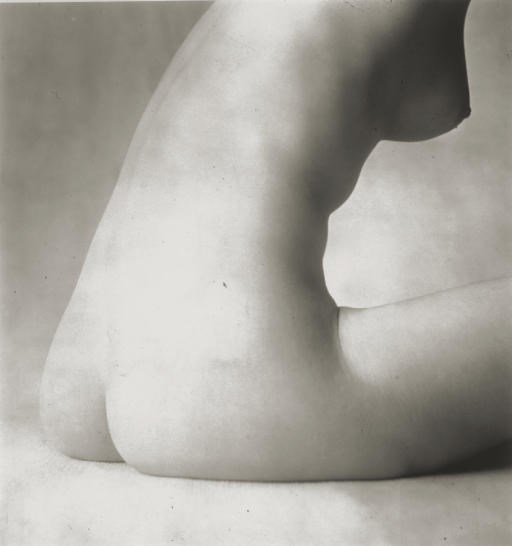 IRVING PENN (b. 1917)