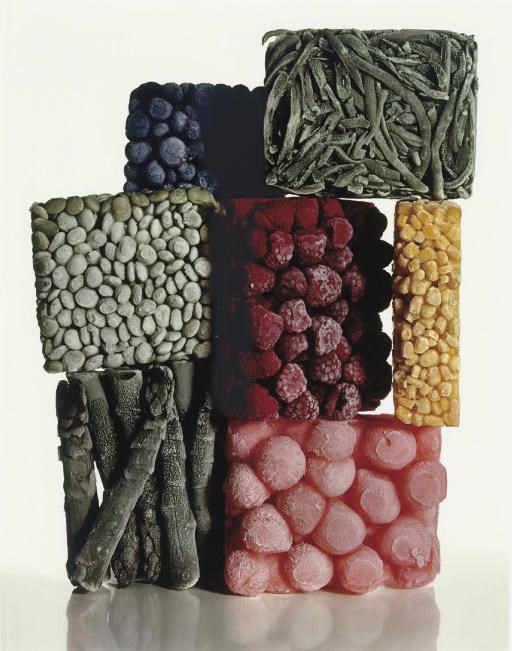IRVING PENN (b. 1917)