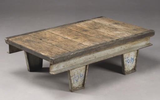 TABLE BASSE