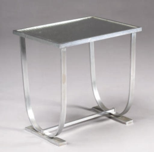 TABLE BOUT DE CANAPE