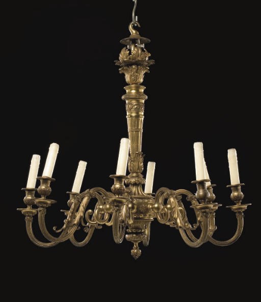 LUSTRE DE STYLE LOUIS XVI