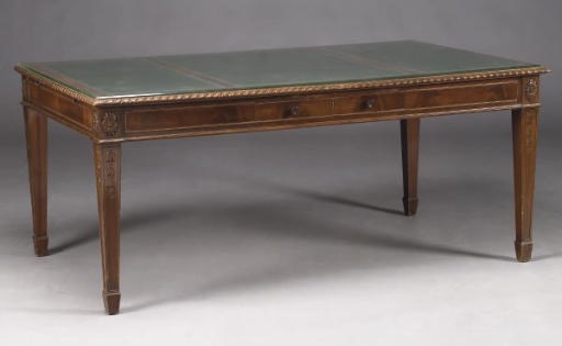 BUREAU DE STYLE LOUIS XVI