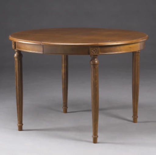 TABLE DE SALLE A MANGER DE STYLE LOUIS XVI