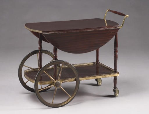 TABLE DE SERVICE A ABATTANT