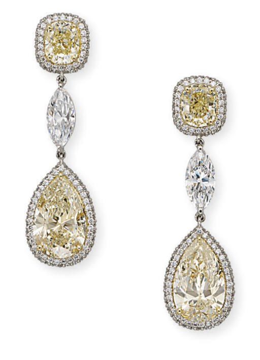 A PAIR OF DIAMOND EAR PENDANTS, BY ASSIL