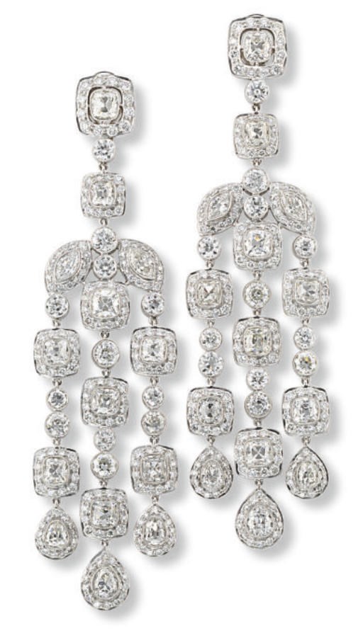 AN ELEGANT PAIR OF DIAMOND EAR PENDANTS, BY ADELE