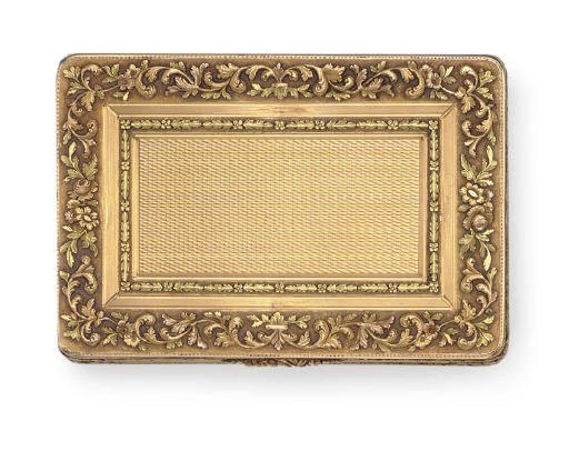 AN AUSTRIAN VARICOLORED GOLD SNUFF BOX