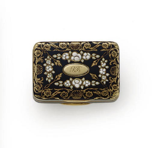 A WILLIAM IV GOLD AND ENAMEL VINAIGRETTE