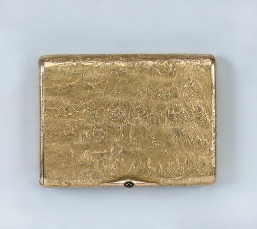 A GOLD SAMORODOK CIGARETTE-CASE WITH SPURIOUS RUSSIAN MARKS