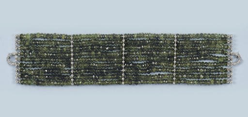 A GREEN GARNET AND DIAMOND BRACELET