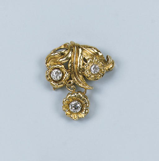 A DIAMOND FLOWER BROOCH BY, W. KÖLSCH