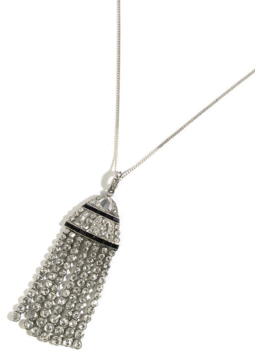 A BELLE ÉPOQUE DIAMOND AND ONYX PENDANT