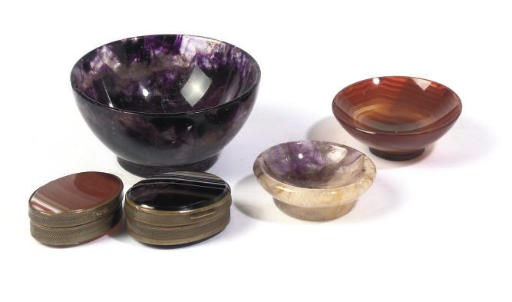 A DERBYSHIRE FLUORSPAR 'BLUE-JOHN' SMALL BOWL