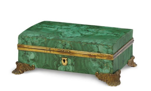 A FRENCH MALACHITE AND BRONZE CASKET
