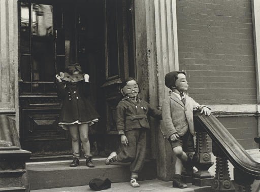HELEN LEVITT (b.1918)