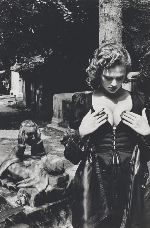 HELMUT NEWTON (1920-2004)