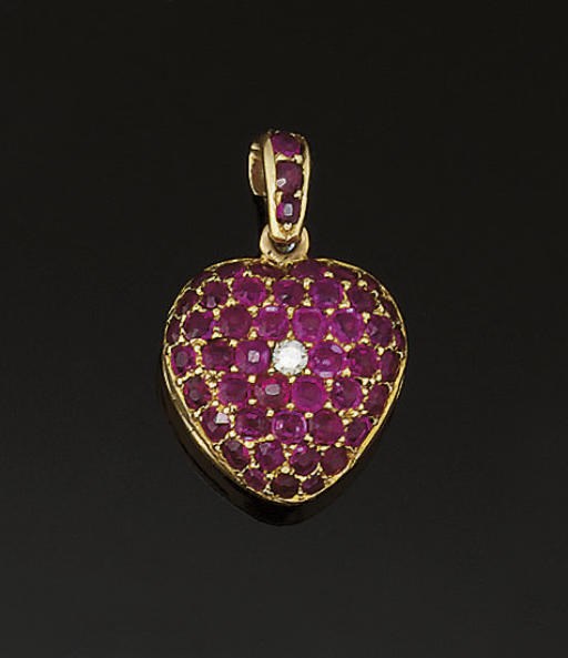 A LATE 19TH/EARLY 20TH RUBY AND DIAMOND HEART LOCKET PENDANT