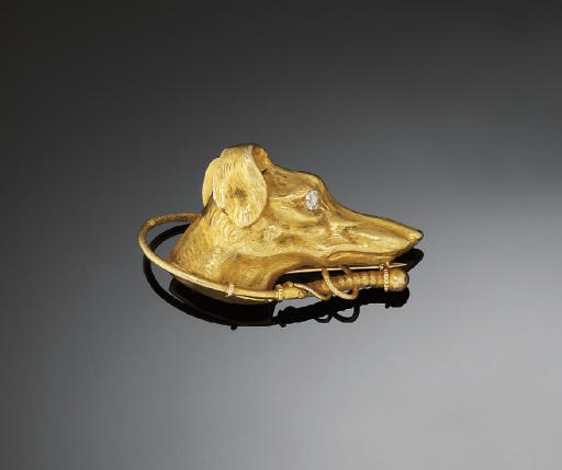 A LATE 19TH CENTURY GOLD AND DIAMOND BROOCH