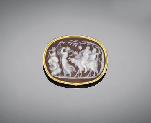 A LATE 17TH/EARLY 18TH CENTURY HARDSTONE CAMEO