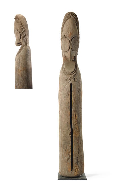 A LARGE AMBRYM SLIT DRUM