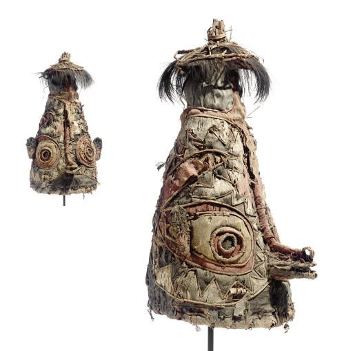 A FINE PAPUAN GULF HEADDRESS
