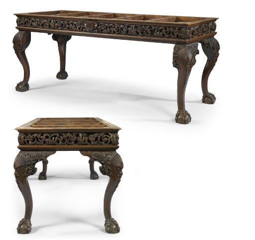 AN IRISH MAHOGANY SERVING TABLE