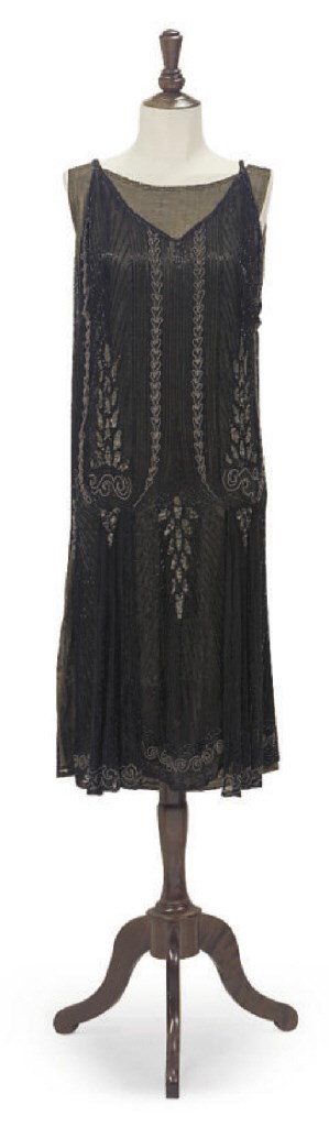 A COCKTAIL DRESS, 1920S