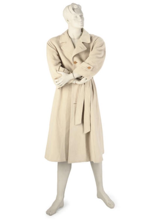UNGARO, AN IVORY CASHMERE COAT