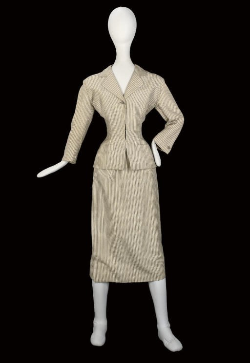 CHRISTIAN DIOR PARIS COUTURE, 1952