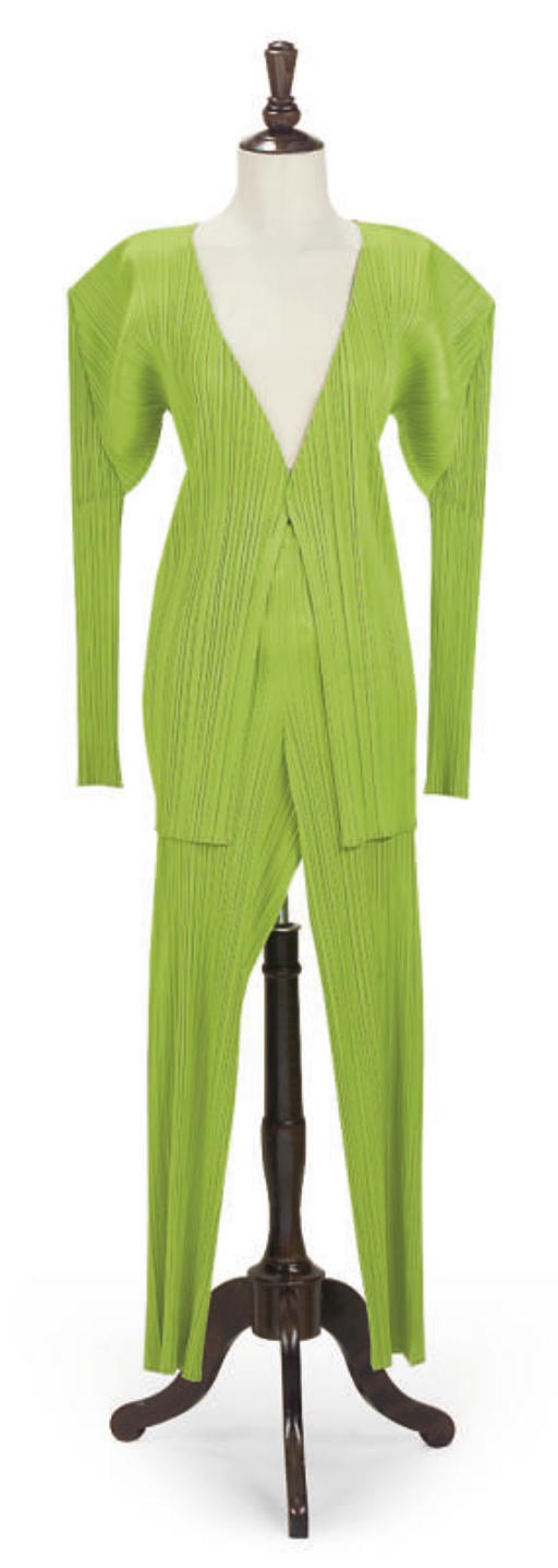 ISSEY MIYAKE