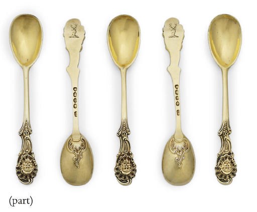 NINE WILLIAM IV SILVER-GILT TEASPOONS