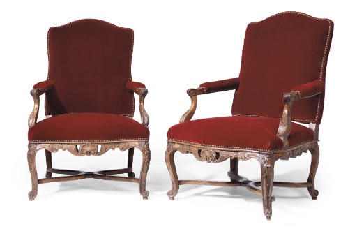 A PAIR OF LOUIS XV FAUTEUILS Á LA REINE