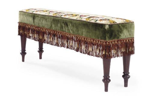 AN EARLY VICTORIAN MAHOGANY FENDER STOOL