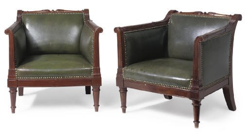 A MATCHED PAIR OF FRENCH MINIATURE BERGÈRES