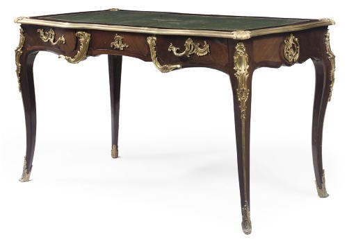 A FRENCH ORMOLU-MOUNTED AMARANTH BUREAU PLAT