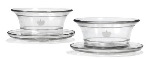 A PAIR OF RUSSIAN IMPERIAL ENGRAVED CLEAR-GLASS BOWLS AND STANDS