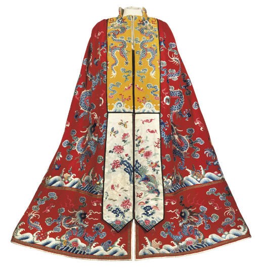 A CHINESE RED WOOLEN CAPE
