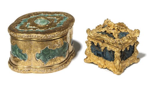 A NAPOLEON III GILT-BRASS MOUNTED SIMULATED MALACHITE JEWELLERY CASKET