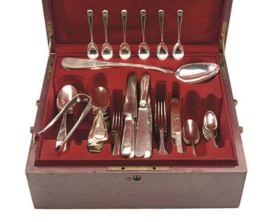 AN ASSEMBLED AMERICAN SILVER FLATWARE SERVICE,