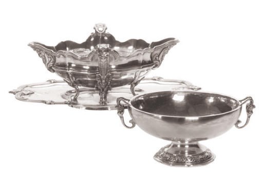 A FRENCH SILVER SAUCEBOAT-ON-STAND AND A SMALL SILVER PEDESTAL BOWL,