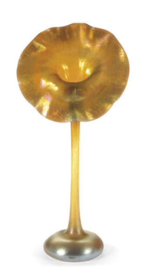 AN AMERICAN GLASS 'JACK IN THE PULPIT' VASE,