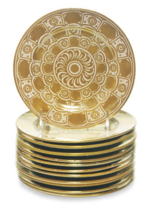 TWENTY-THREE MODERN HISPANO-MORESQUE STYLE GOLD LUSTRE EARTHENWARE SIDE PLATES AND FIVE GOLD AND BLACK FAUX-MARBLE EARTHENWARE DESSERT PLATES,