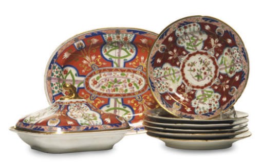 AN ENGLISH PORCELAIN PART SERVICE IN THE 'MONEY TREE' PATTERN,