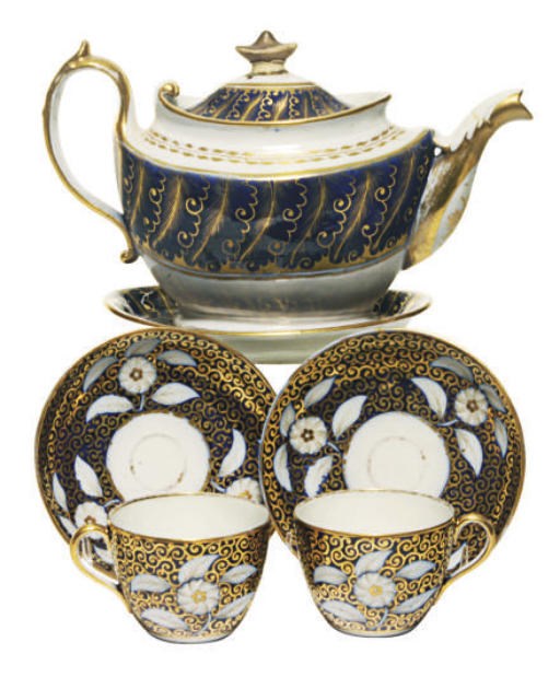 AN ENGLISH PORCELAIN COBALT-BLUE GROUND PART TEA AND COFFEE SERVICE AND A SET OF 7 ENGLISH PORCELAIN CUPS, 2 COFFEE CANS AND 6 SAUCERS,